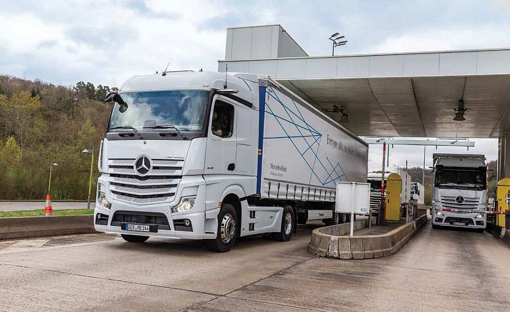 Commercial Vehicle Driver MagazineJune 2019 Cam in the mirror Mercades Benz Actros Review Test Drive Image